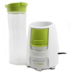 Brentwood Blend-To-Go Personal Blender in White and Green